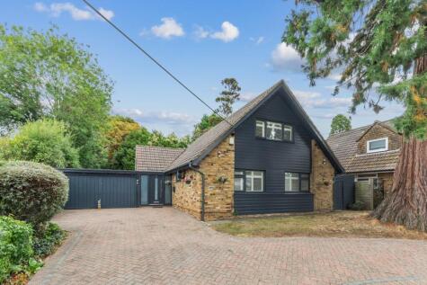 Sequoia Park, Pinner, HA5