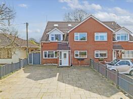 49, Priory Road, Bicknacre, Chelmsford CM3 4EY