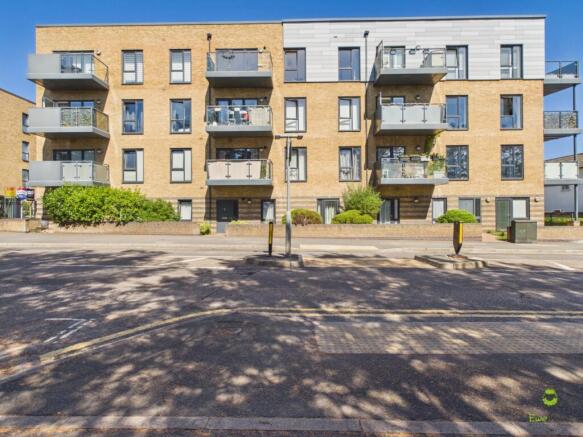 Presented by Nicoleta at EweMove Bexleyheath and D