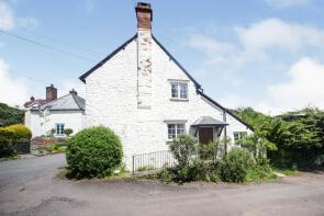 1, Bishops Cottages, Fairgarden Road, Minehead TA24 8RE