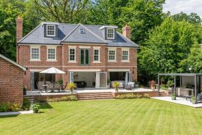 35, Burnham Green Road, Welwyn AL6 0NL