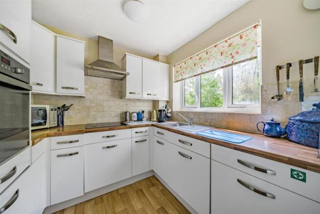 Kitchen.jpg