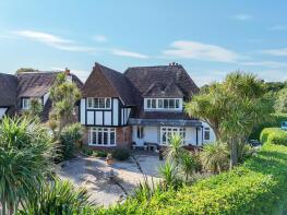 5, Seaway Avenue, Christchurch BH23 4EU