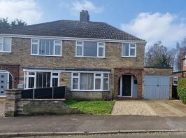 15, Guildhall Drive, Pinchbeck, Spalding PE11 3RE