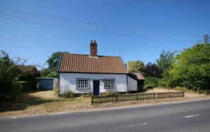 The Cottage, Little Street, Yoxford IP17 3JQ