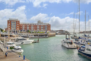 40, Blake House, Gunwharf Quays, Portsmouth PO1 3TH