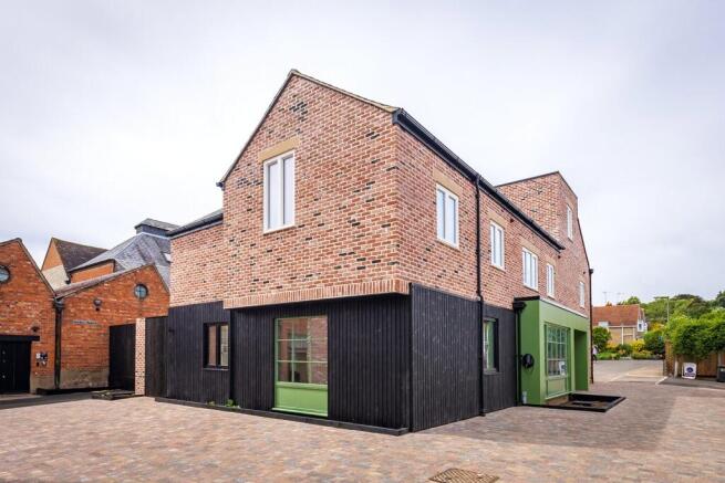 House. Partnership