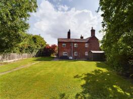10, St Lukes Road, Doseley, Telford TF4 3BE