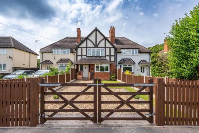 19 Aspley Heath Lane_7.jpg