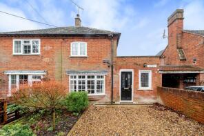 47 Woodmans Cottage, Littlefield Green, White Waltham, Maidenhead SL6 3JL
