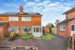 10, Charles Road, Monmouth NP25 4BY