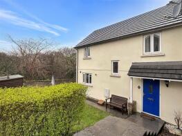 27, College Way, Gloweth, Truro TR1 3RX