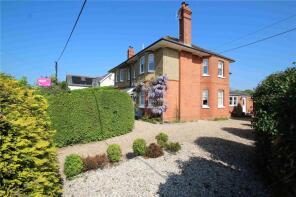 Meads, Drury Lane, Mortimer Common, Reading RG7 2JN