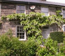 2, Tre Saethon, Penrhyndeudraeth LL48 6SR