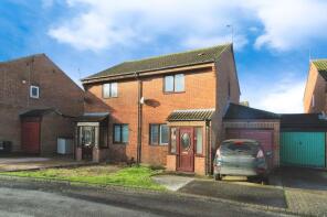 25, Risingham Mead, Westlea, Swindon SN5 7AX