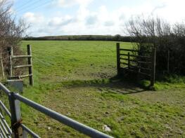 Quarry Hall, Tiers Cross, Haverfordwest SA62 3DH