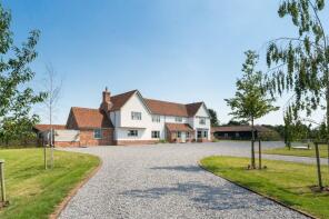 Sergeants Farm, Fordham Road, Bures CO8 5AZ