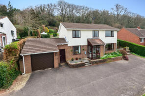 Silvermead, Weacombe Road, Taunton TA4 4EA