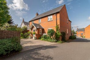1, Ivydene Court, Northampton NN6 6DU