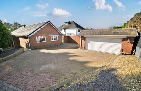 Ravensholme, Wightwick, Wolverhampton, West Midlands, WV6