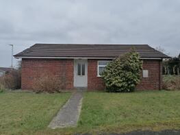17, Dolwerdd, Penparc SA43 1RF
