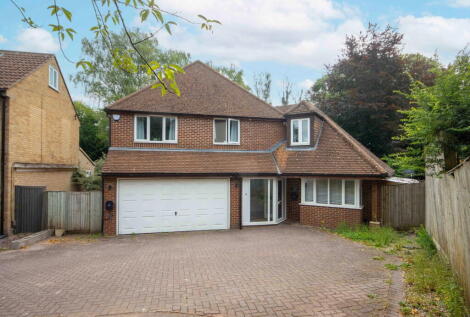 Wyatts Road, Chorleywood, Herts, WD3