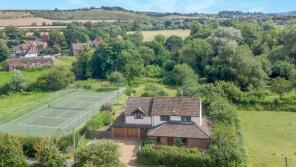 Meadow View, Ford SP4 6DL