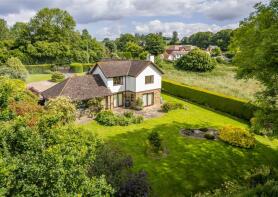 Leeward House, B4221 From Windy Hollow To Revells Lane, Ross-on-wye HR9 7TU