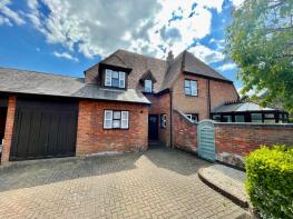 10, Lenborough Court, Woolstone, Milton Keynes MK15 0BX
