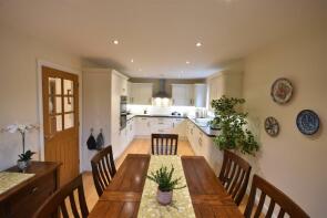 1, Pooles Yard, Newark NG23 6UB