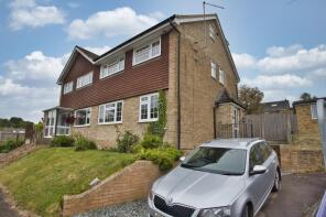 16a, The Glen, Dover CT15 7PF