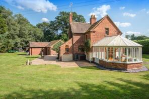 Deepdale Cottage, Deepdale Cottages Junction B4176 To The Walls Hilton, Hilton, Bridgnorth WV15 5NZ