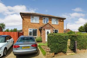 119, Monksfield Way, Slough SL2 1QL