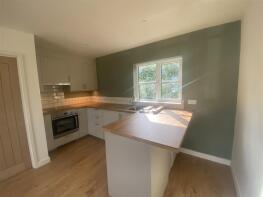 Ford House, Weston Lane, Closworth, Yeovil BA22 9RW