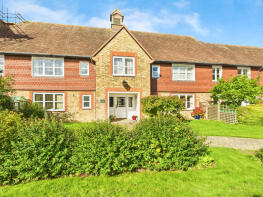 10, Bluecoat Pond, Horsham RH13 0NW