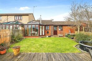 60, Glebe Close, Buckingham MK18 1RW
