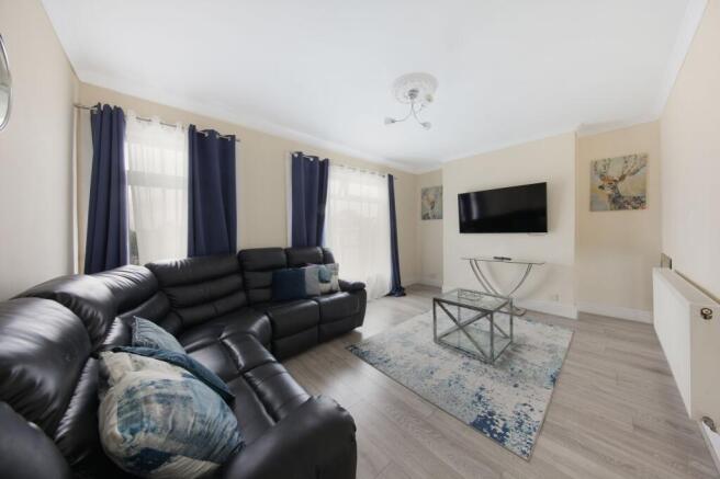 22B Clifton Road - qgKWA9b0KrOgfUc6cPcK