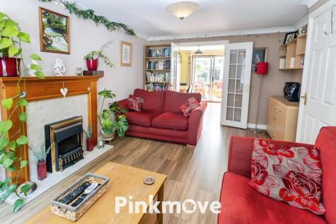 Snowdrop Lane, Rogerstone, Newport