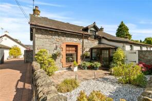 Broomfield Cottage, School Road, Alexandria G83 8PA