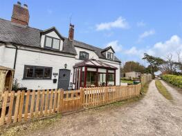 74, Ashby Road East, Bretby, Burton-on-trent DE15 0PT