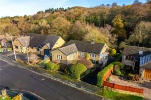 Woodside, Carr View Road, Hepworth, Holmfirth HD9 1HX