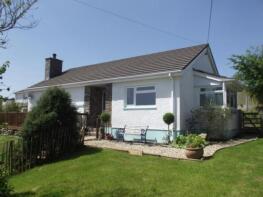 Pine Gwel, Burlawn, Wadebridge PL27 7LD