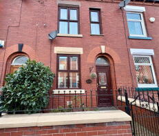 172, Coalshaw Green Road, Oldham OL9 8JS