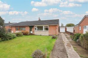 3, Carlton Close, Carlton Miniott YO7 4NU
