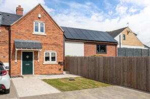 3, Hancock Close, Leicester LE7 4AH