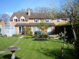 2, Forest Houses, B4696 Braydon Road Crossroads North To Railway Bridge, Swindon SN5 0AD