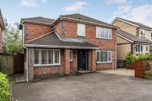 27, Clos Cefn Glas, Pontypridd CF38 2BS