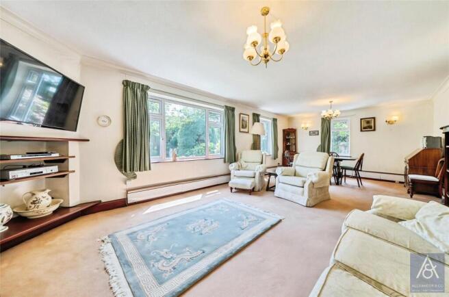 Living/Dining Room