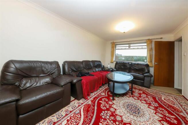 Living/dining room