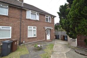 296a, Wood Lane, Dagenham RM9 5TB